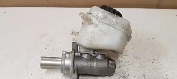 BMW 3 F30 F35 F31 Master brake cylinder 3411301 C204259618 34336796531