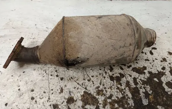Mitsubishi Outlander Catalyst/FAP/DPF particulate filter 