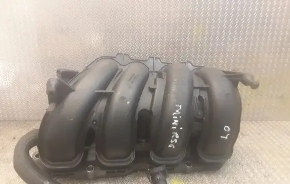 Mini One - Cooper Coupe R56 Intake manifold 7528172