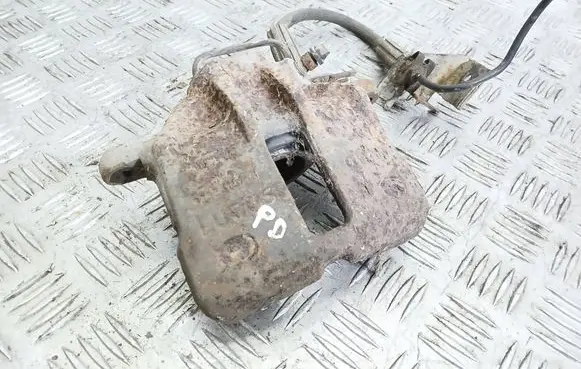 Audi A4 S4 B5 8D Front brake caliper 