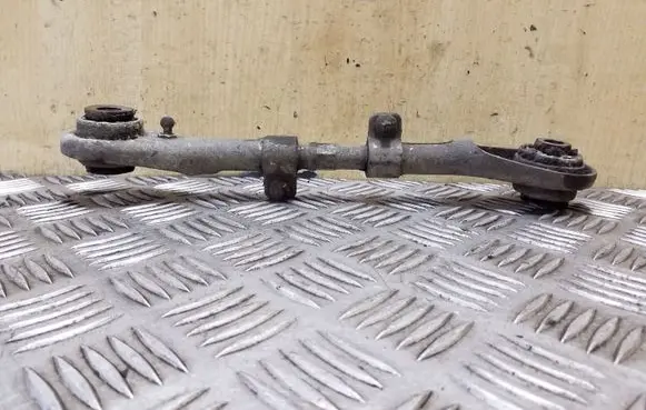 Peugeot 3008 I Rear control arm