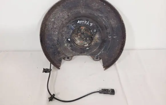 Opel Astra J Rear brake disc plate dust cover 13332181