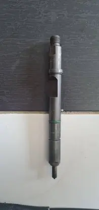 Audi A6 S6 C5 4B Fuel injector 059130201E