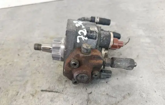 Mazda 6 Fuel injection high pressure pump