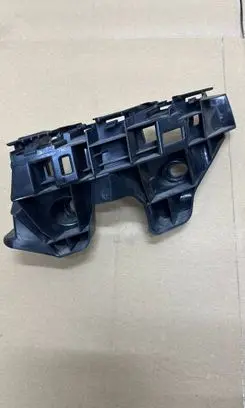 Volkswagen Arteon Rear bumper mounting bracket 3G8807484