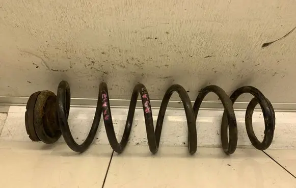 Audi A3 S3 8L Rear coil spring