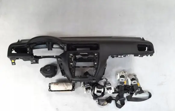 Volkswagen Jetta VI Airbag set with panel 5C7857002C