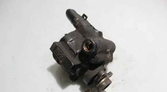 Renault Laguna I Power steering pump