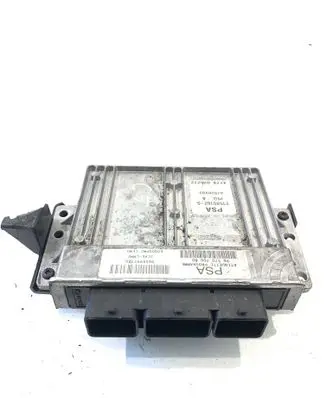 Citroen C5 Engine control unit/module 9655997380 S2000PM2 9657070680