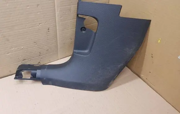 Volkswagen Golf VII Foot area side trim 5G1863483A