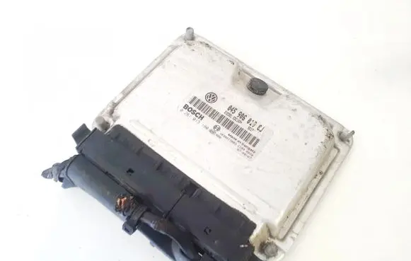 Skoda Praktik (5J8) Engine control unit/module 045906019cj 0281013180
