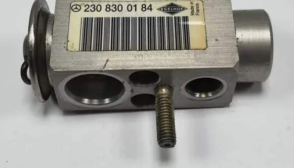 Mercedes-Benz SL AMG R230 Air conditioning (A/C) expansion valve 2308300184