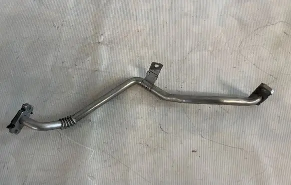 Volvo XC60 Turbo turbocharger oiling pipe/hose 1664719 1900431