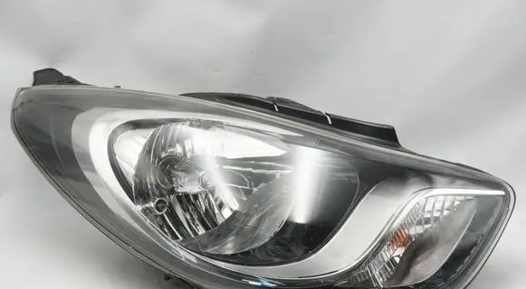 Hyundai i10 Headlight/headlamp 921020X1