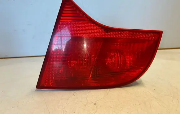 Audi A4 S4 B7 8E 8H Tailgate rear/tail lights 8E9945094