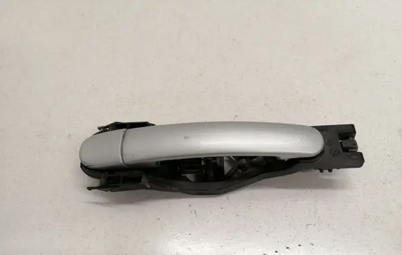 Skoda Superb B5 (3U) Rear door exterior handle 6Y0837885