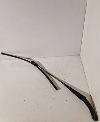 Audi A4 S4 B8 8K Front wiper blade arm 8K7955407