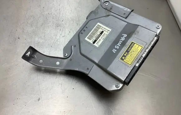 Toyota Prius (XW20) ABS control unit/module 8954047080