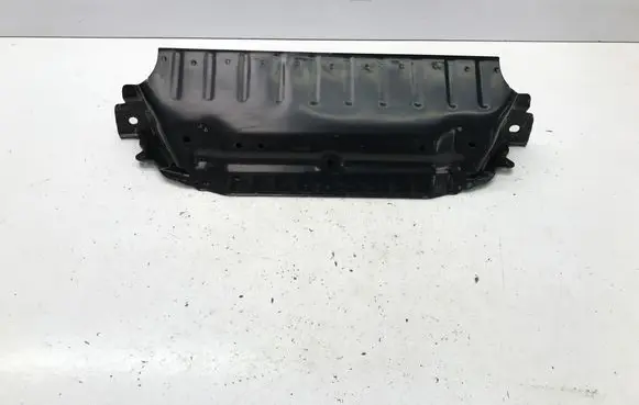 Front underbody cover/under tray