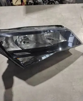 Skoda Superb B8 (3V) Headlight/headlamp 3V2941016 1LJ01193904