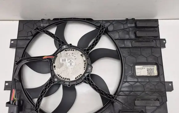 Volkswagen Multivan T5 Electric radiator cooling fan 7E0121205A 7E0121201N 7E0121207C