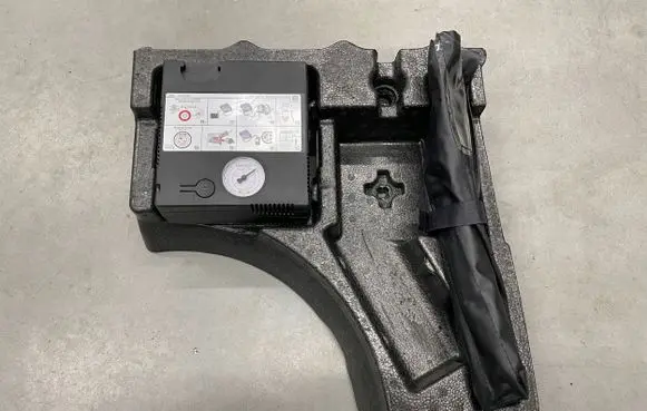 Audi A3 8Y Glove box set 