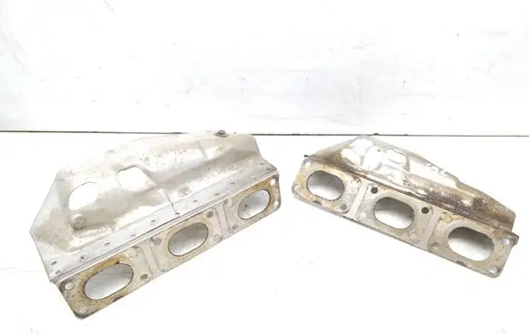 BMW Z4 E85 E86 Heat shield in engine bay 7522585