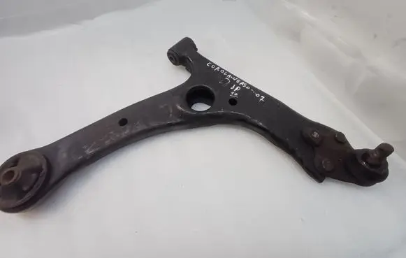 Toyota Corolla Verso AR10 Front lower control arm/wishbone