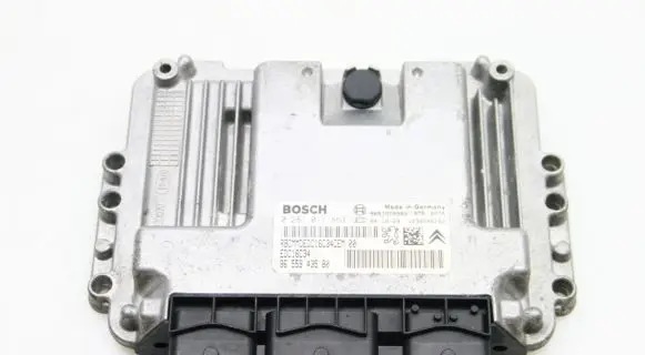 Citroen C4 I Engine control unit/module 9655943580