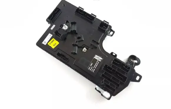 Tesla Model 3 Comfort/convenience module 110034099G GA439687