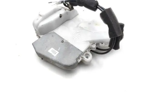 Honda CR-V Rear door lock