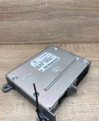 Mercedes-Benz E W211 Bluetooth control unit module A2118705526 Used