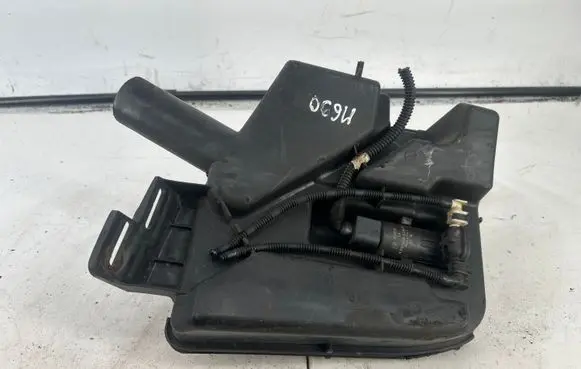 Opel Astra K Windshield washer fluid reservoir/tank 39010941 39010942 422448907