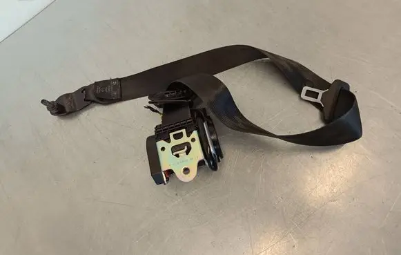 Land Rover Evoque I Front seatbelt 620198300 H40234 008R000