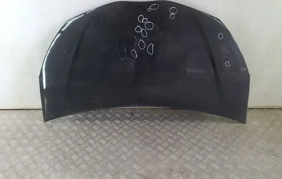 Toyota Yaris Engine bonnet/hood