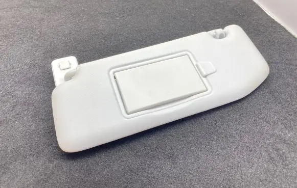 Peugeot 208 Sun visor