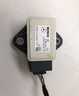 Mercedes-Benz E W212 ESP acceleration yaw rate sensor A0055422618 0265005735 7019699