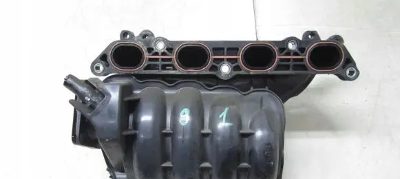 Hyundai ix20 Intake manifold