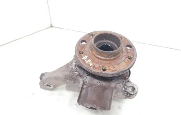 Opel Signum Front wheel hub spindle knuckle 6699R