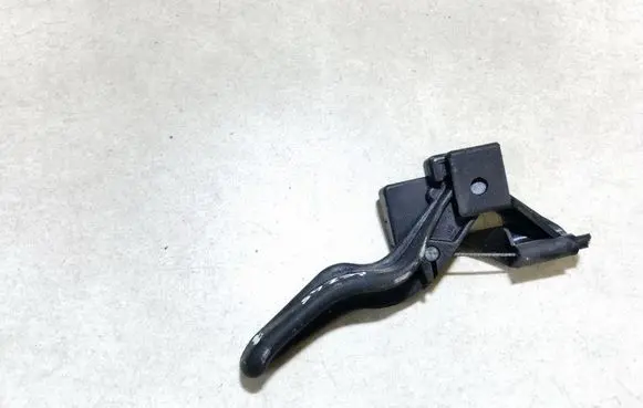 Opel Astra G Engine bonnet (hood) release handle