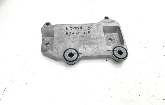 Peugeot 3008 III Engine mounting bracket 9840708580