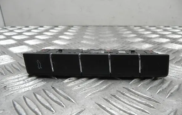 Skoda Superb B8 (3V) Other switches/knobs/shifts 3V1927132L T8565