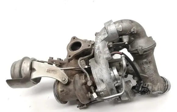 Mercedes-Benz E W212 Turbo A6510906280 A6510905780