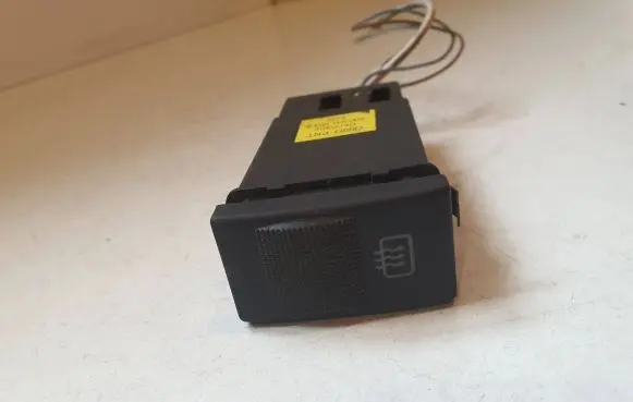 Audi A4 S4 B5 8D Windscreen/window heater switch 4D0941503B
