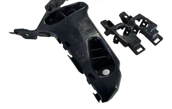 Mazda 3 Front bumper mounting bracket BCKN500U1 K4150