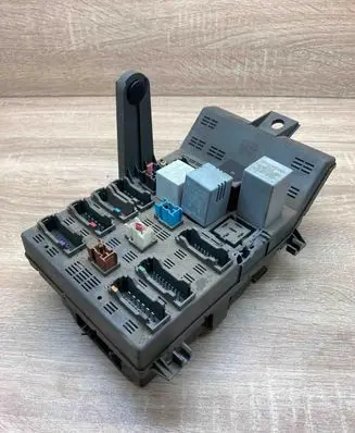 Renault Laguna I Fuse box set 7700427844 7700821586