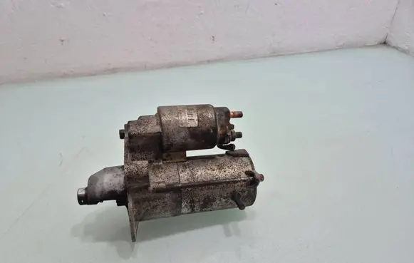 Ford Fiesta Starter motor AU20001652 680148N