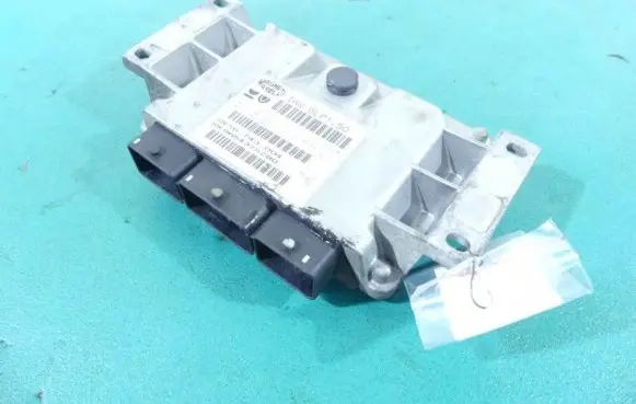 Peugeot 307 Engine control unit/module ECU IAW6LP1.50 IMPRK1151708
