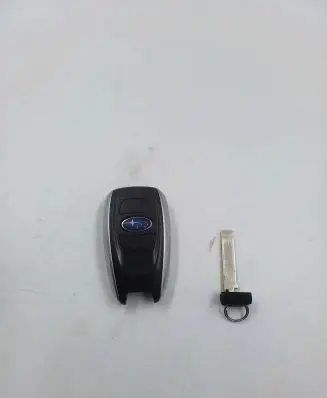 Subaru Outback (BS) Ignition key/card 08S05 CR2032