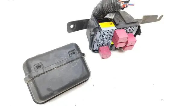 Alfa Romeo Stelvio Fuse module